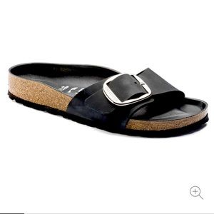Birkenstock Madrid Big Buckle Slide. Like new